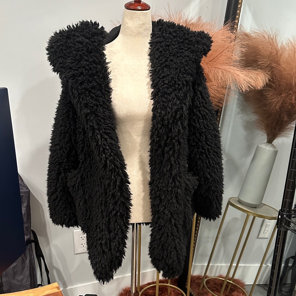 Women's Black Faux Fur Jacket size Small/Medium